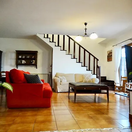Bel Villa Bracciano (Rome)